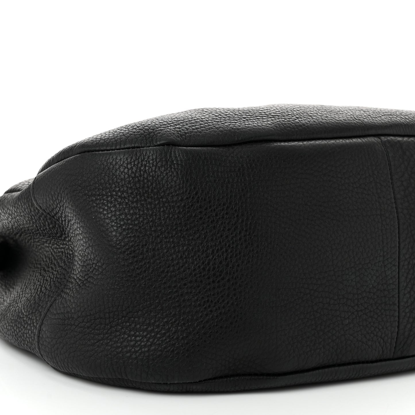 Vitello Daino Hobo Black
