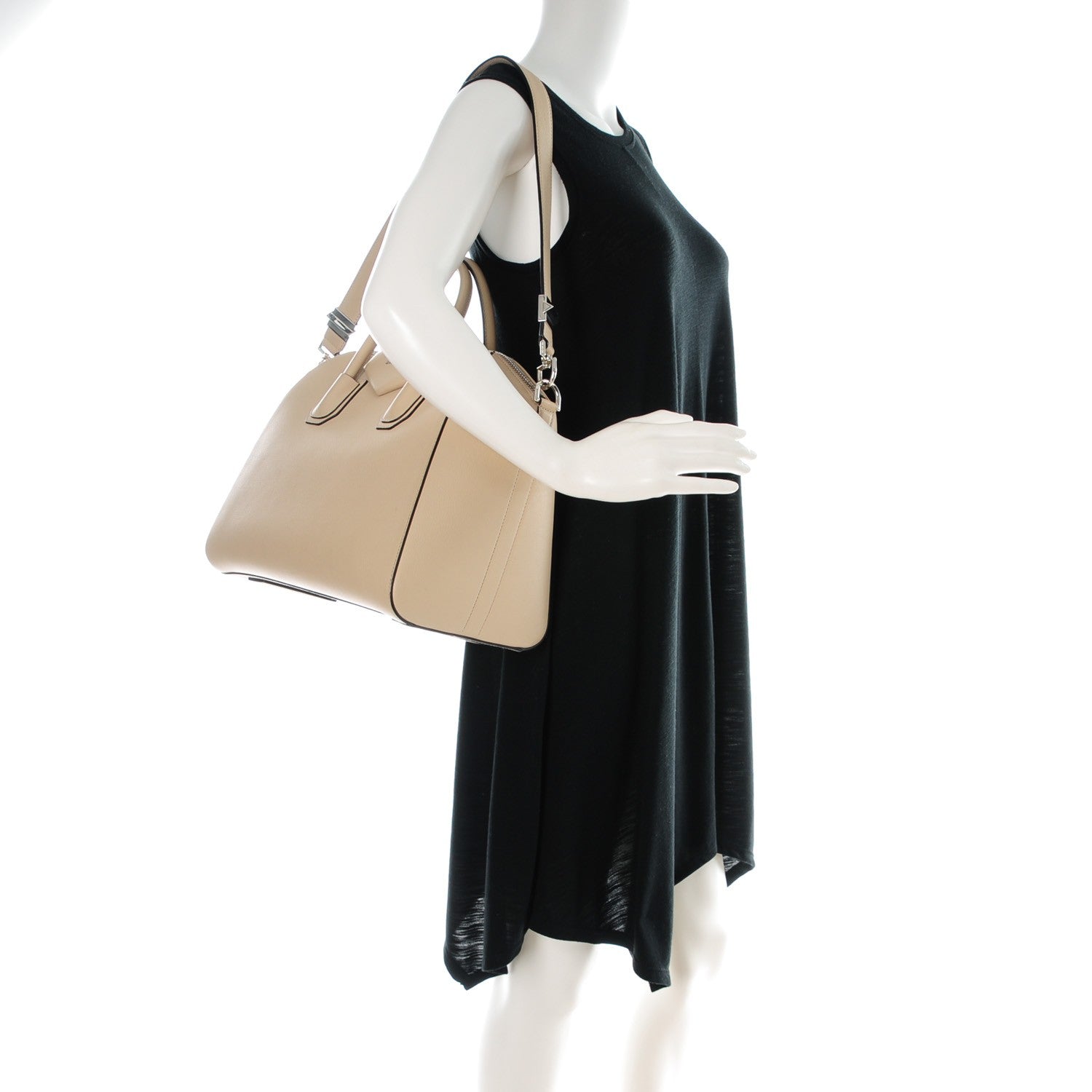 Givenchy Sugar Goatskin Medium Antigona Beige Buff 2 of 7