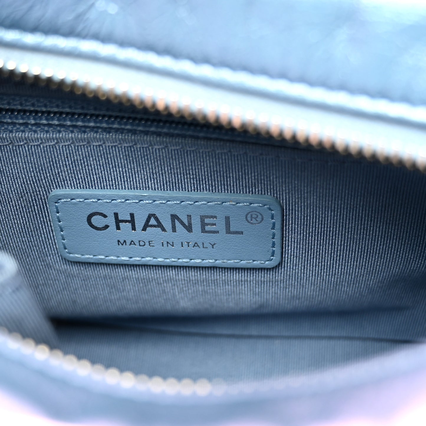 Iridescent Lambskin Calfskin Quilted Small Gabrielle Hobo Blue