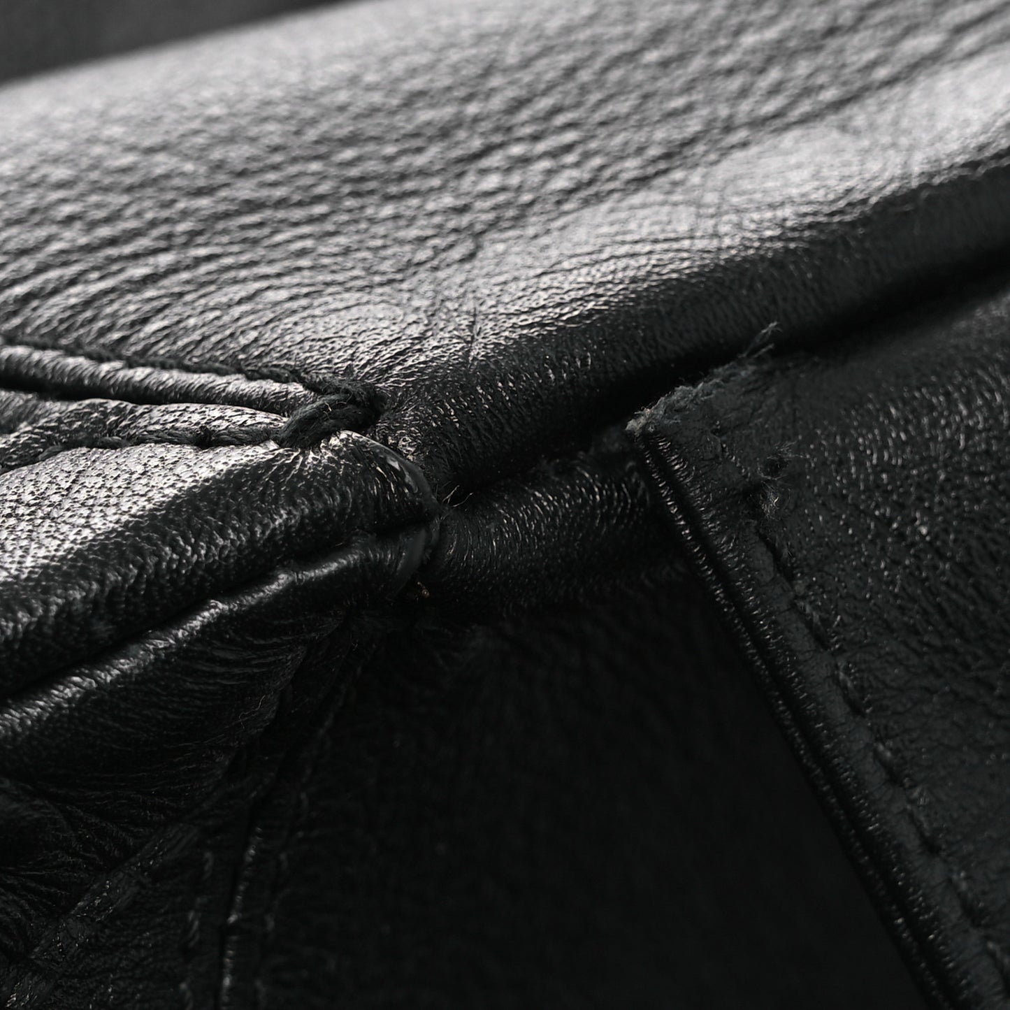 Silky Calfskin Medium Sawyer Messenger Bag Black