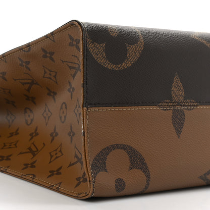 Louis Vuitton Reverse Monogram Giant Onthego MM 7 of 8