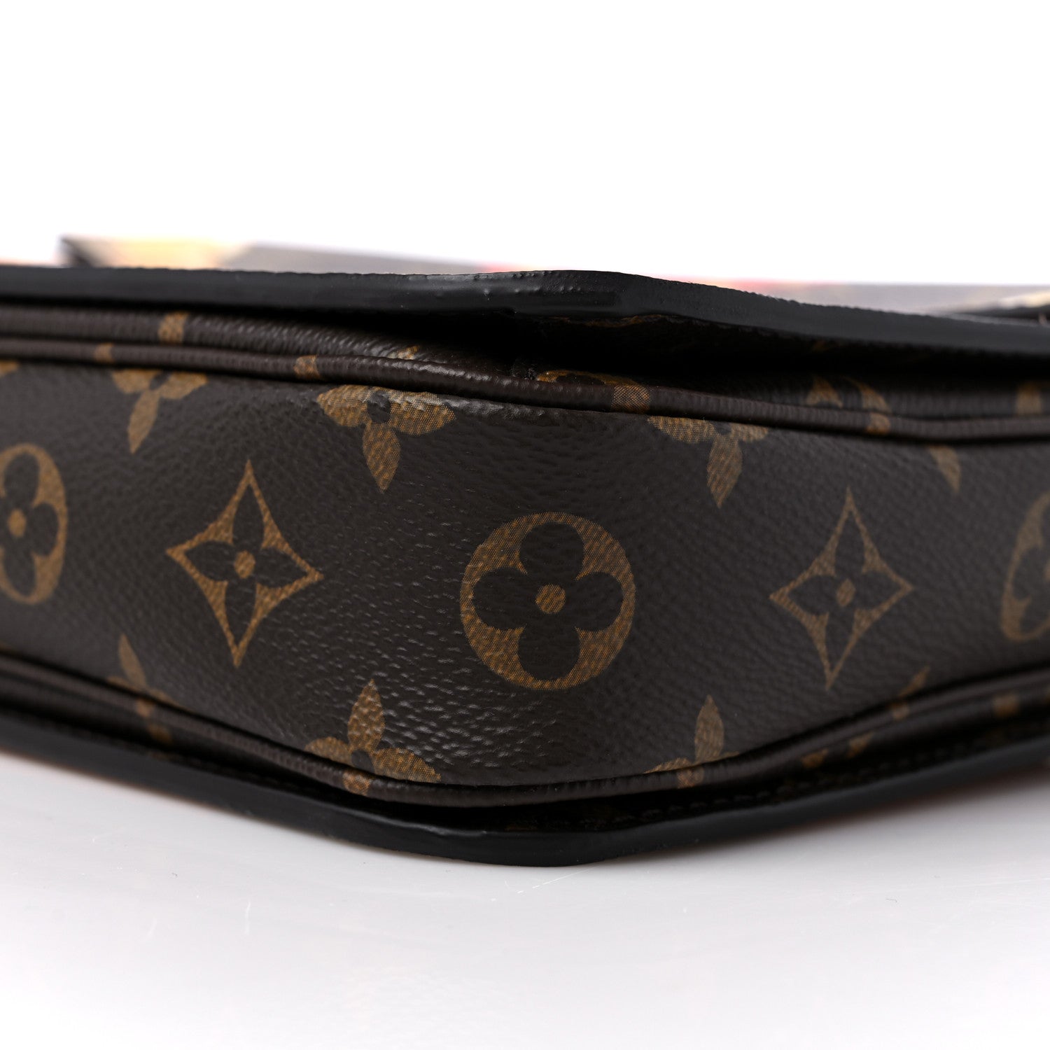 Louis Vuitton Monogram Summer Trunks Pochette Metis 8 of 9