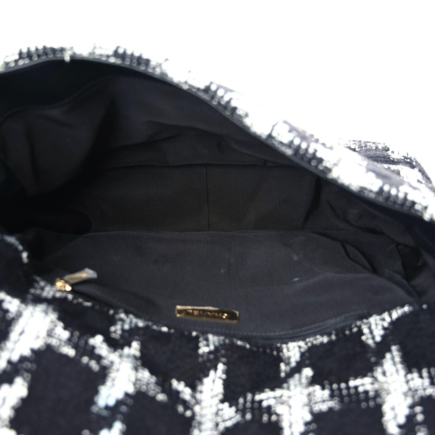 Tweed Quilted Large Chanel 19 Flap Black Ecru White