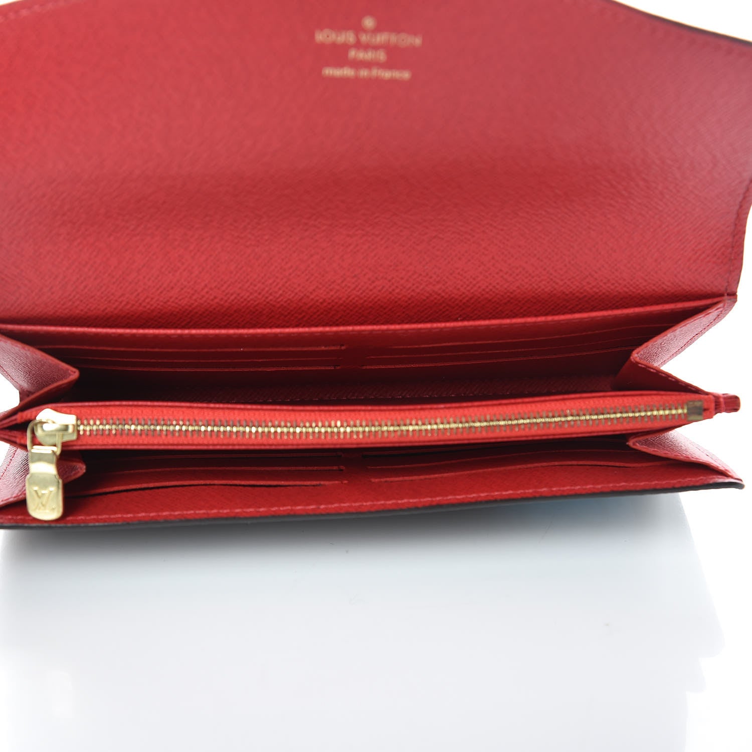 Louis Vuitton Monogram World Tour Sarah Wallet 5 of 7