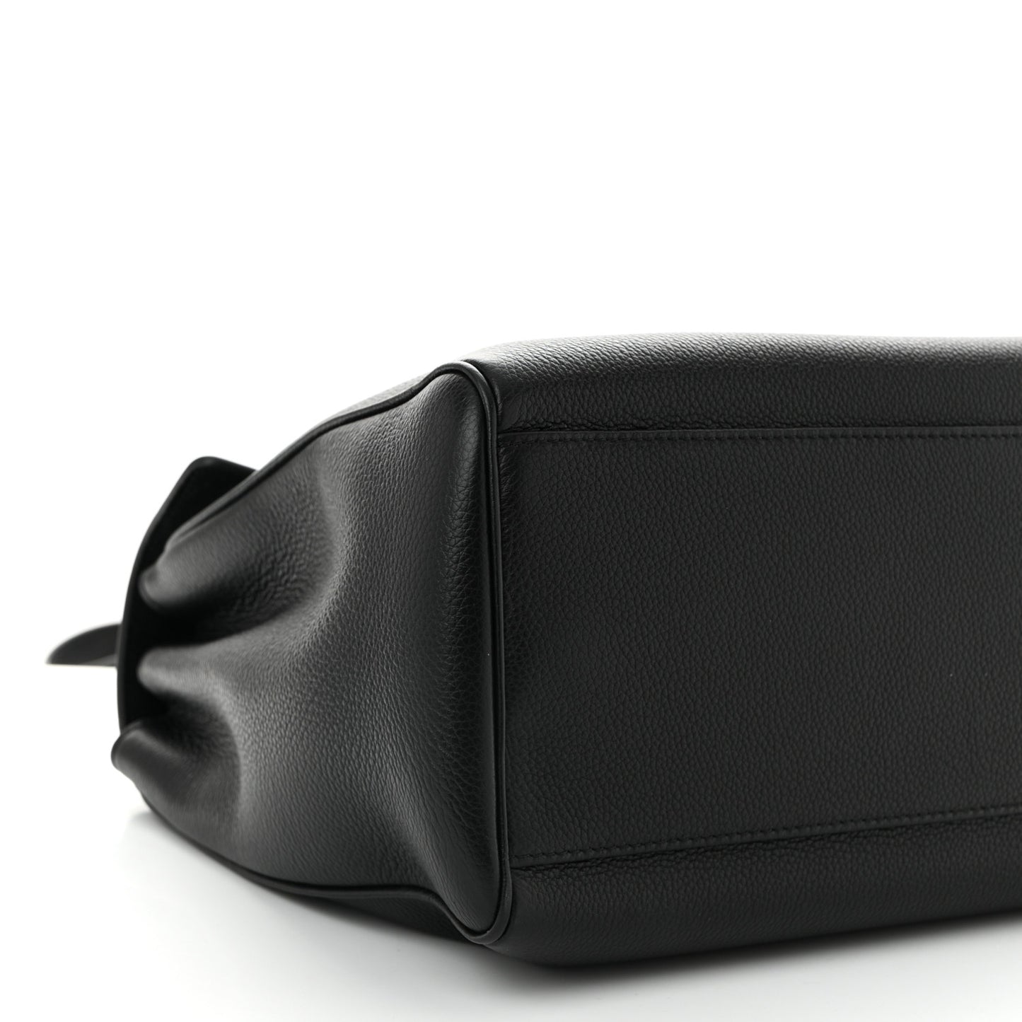 Supple Grained Calfskin Medium Soft 16 Bag Black