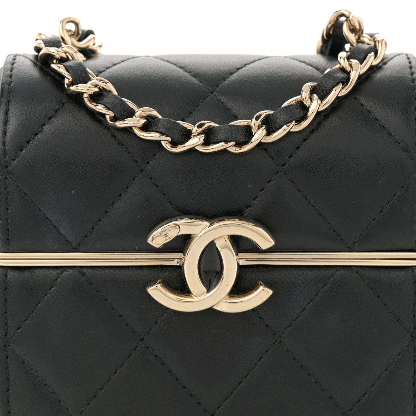 Lambskin Quilted Small Box With Chain Black