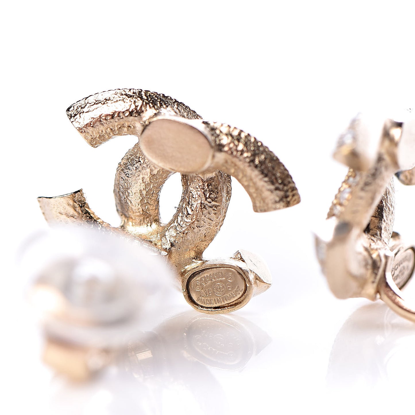 Metal Pearl Enamel CC Clip On Earrings Gold Black