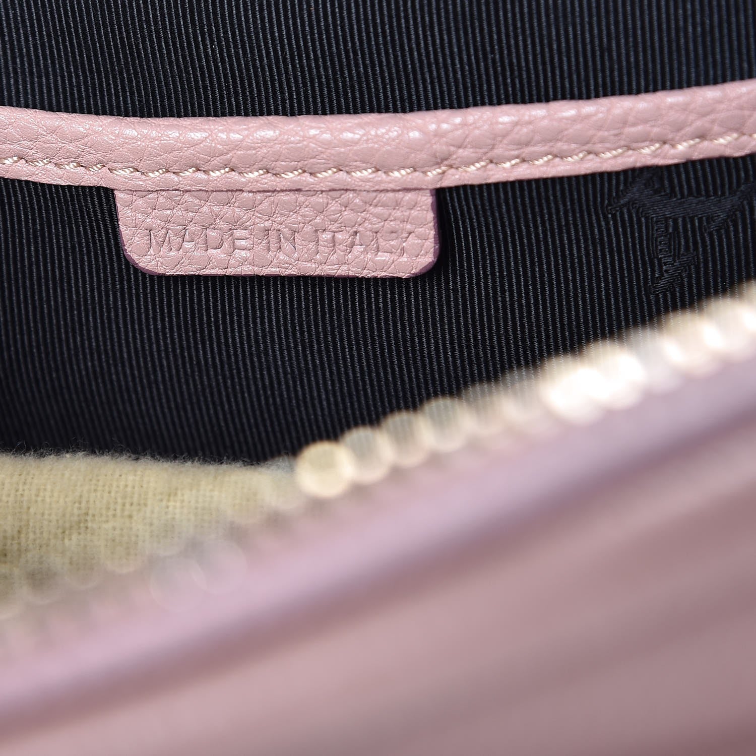 Burberry Grainy Calfskin Small Bloomsbury Pink 7 of 17