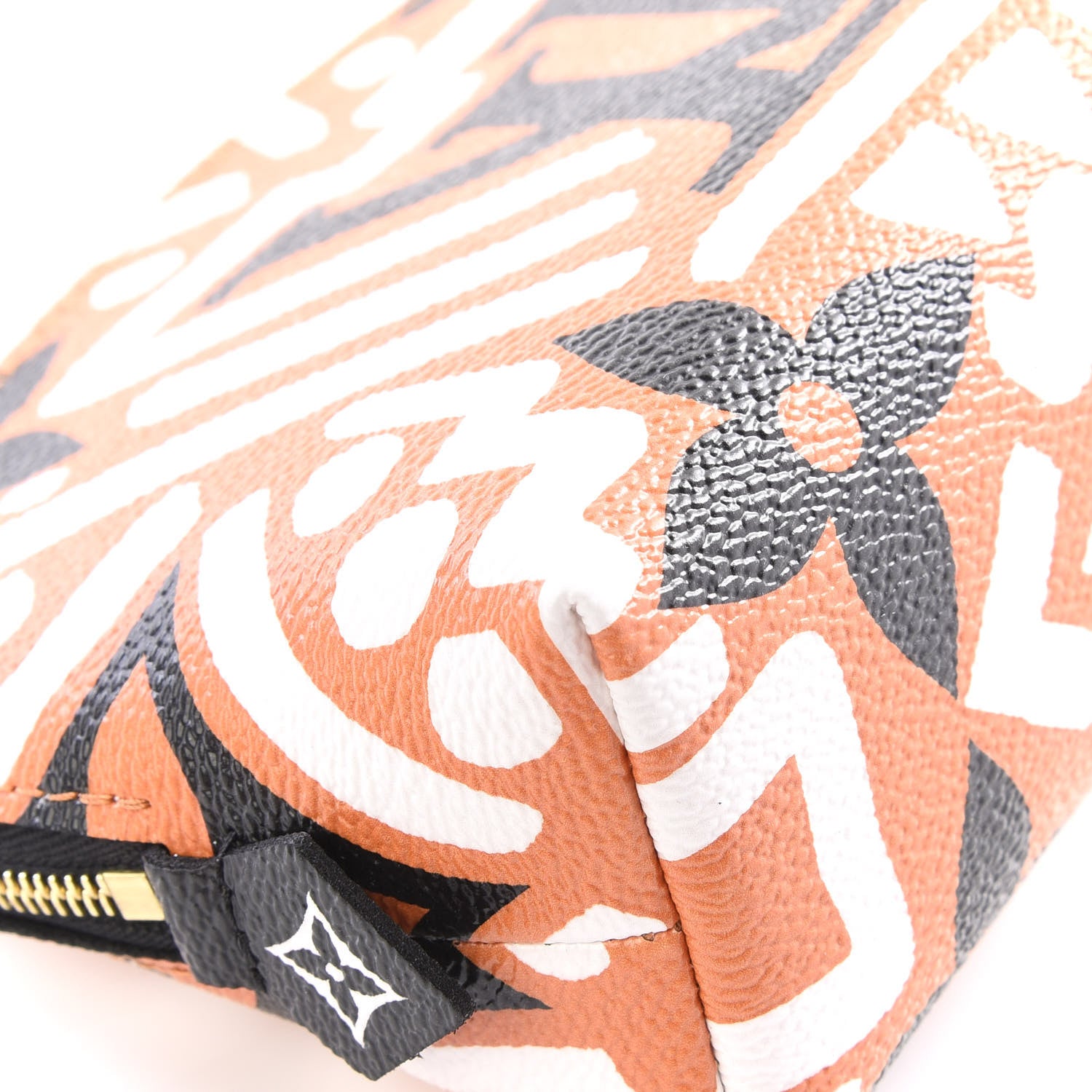Louis Vuitton Monogram Giant Crafty Cosmetic Pouch Crème Caramel 7 of 9