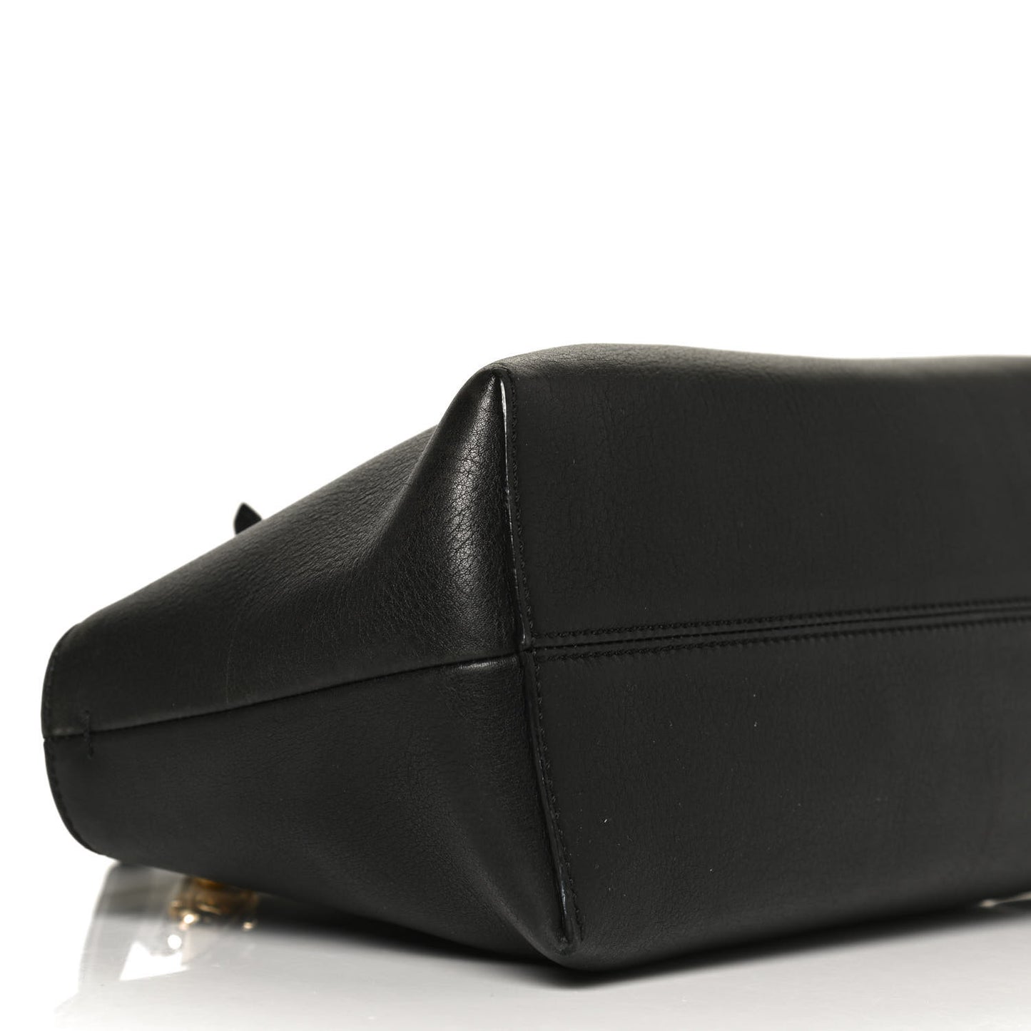 Vitello Dolce Chain Tail Gold Edition Medium By The Way Boston Bag Black Vintage Gold