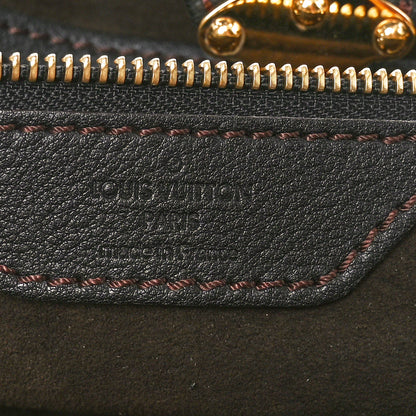 Louis Vuitton Mahina L Black 6 of 9