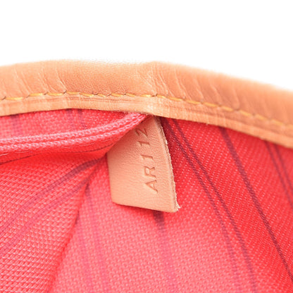 Louis Vuitton Monogram V Neverfull MM Grenade 7 of 12