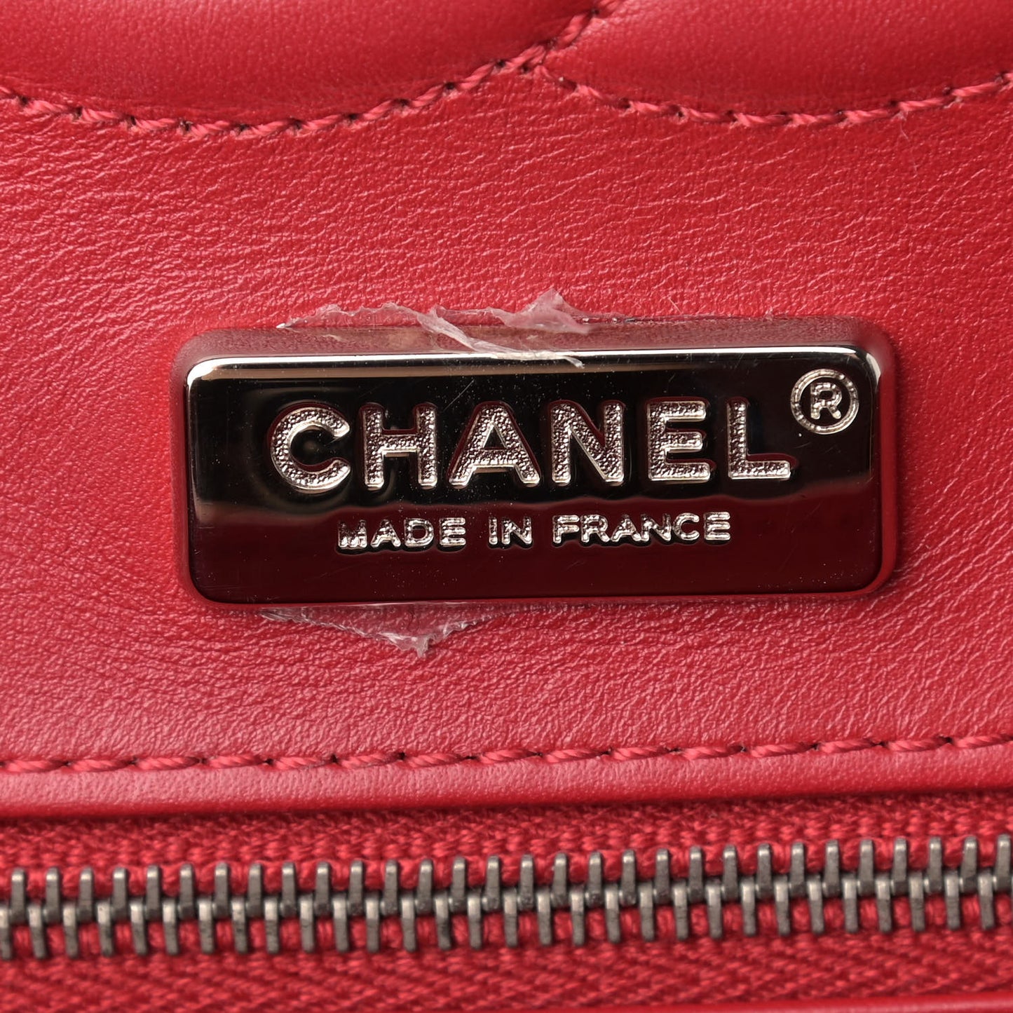 Alligator Medium Double Flap Red