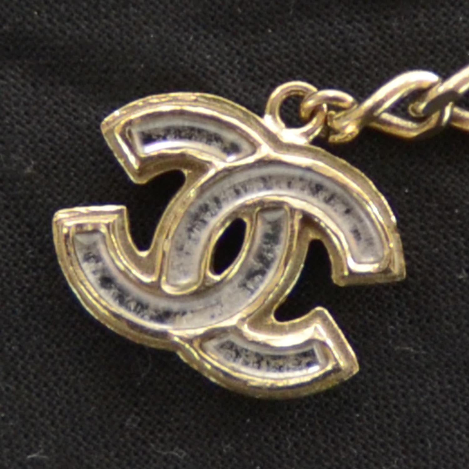 Chanel Pearl CC Bracelet Gold 4 of 5