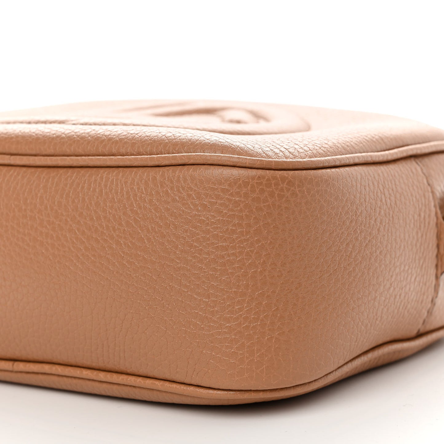 Pebbled Calfskin Small Soho Disco Bag Camelia