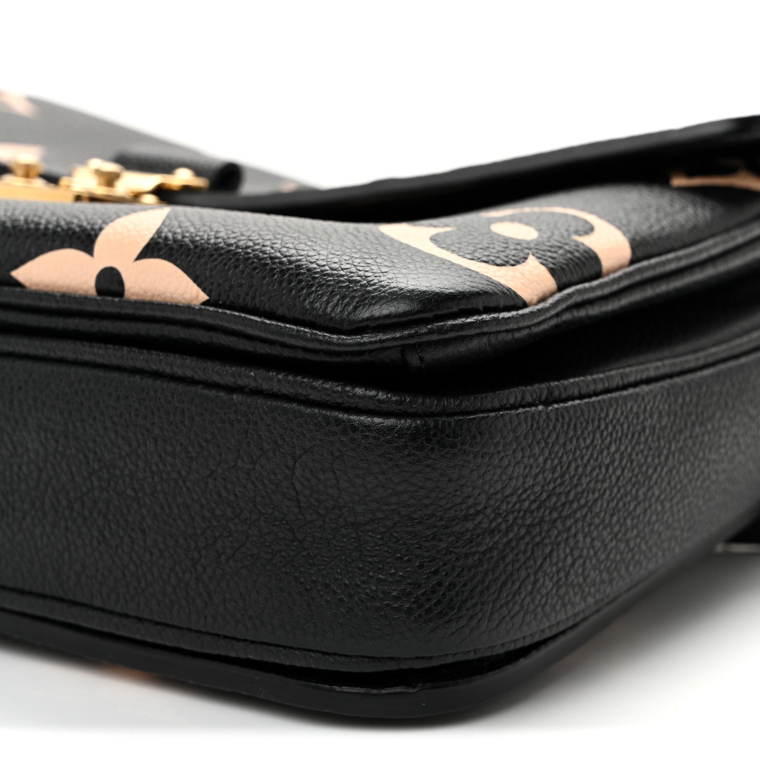 Louis Vuitton Empreinte Monogram Giant Pochette Metis Black Beige Black Beige 9 of 10