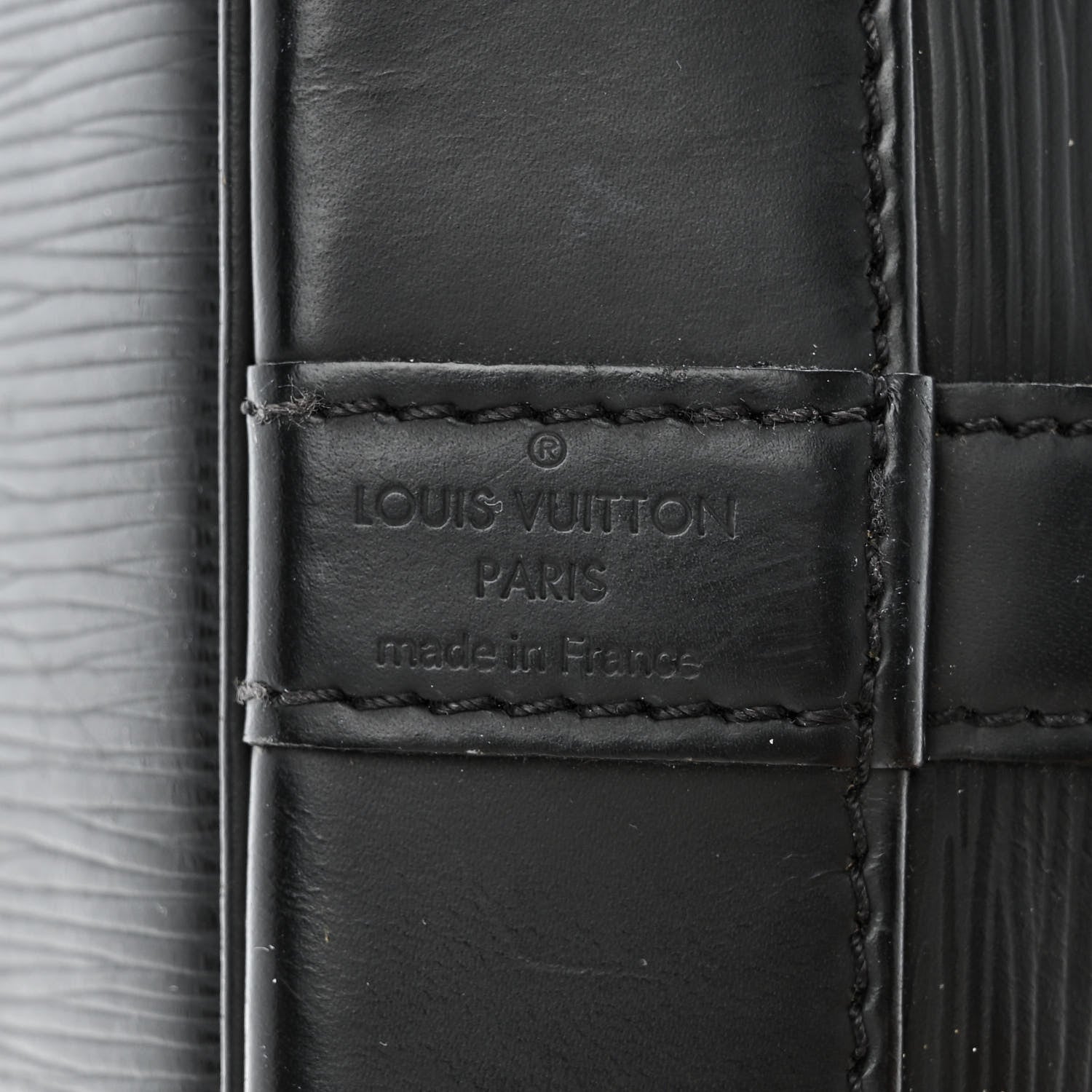 Louis Vuitton Epi Noe Black 6 of 15