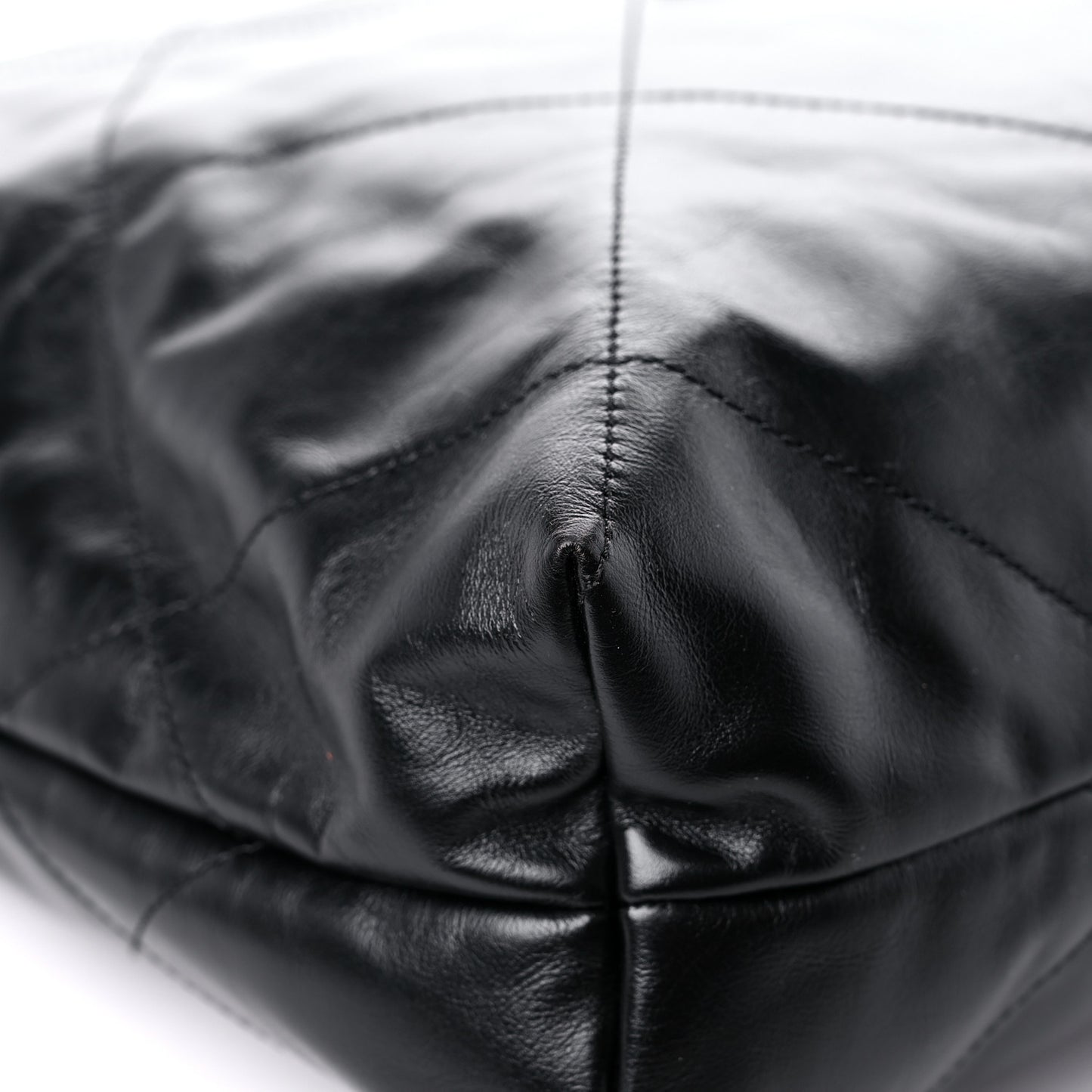 Shiny Calfskin Quilted Large Chanel 22 So Black