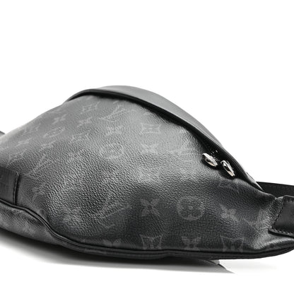 Louis Vuitton Monogram Eclipse Discovery Bumbag 8 of 9