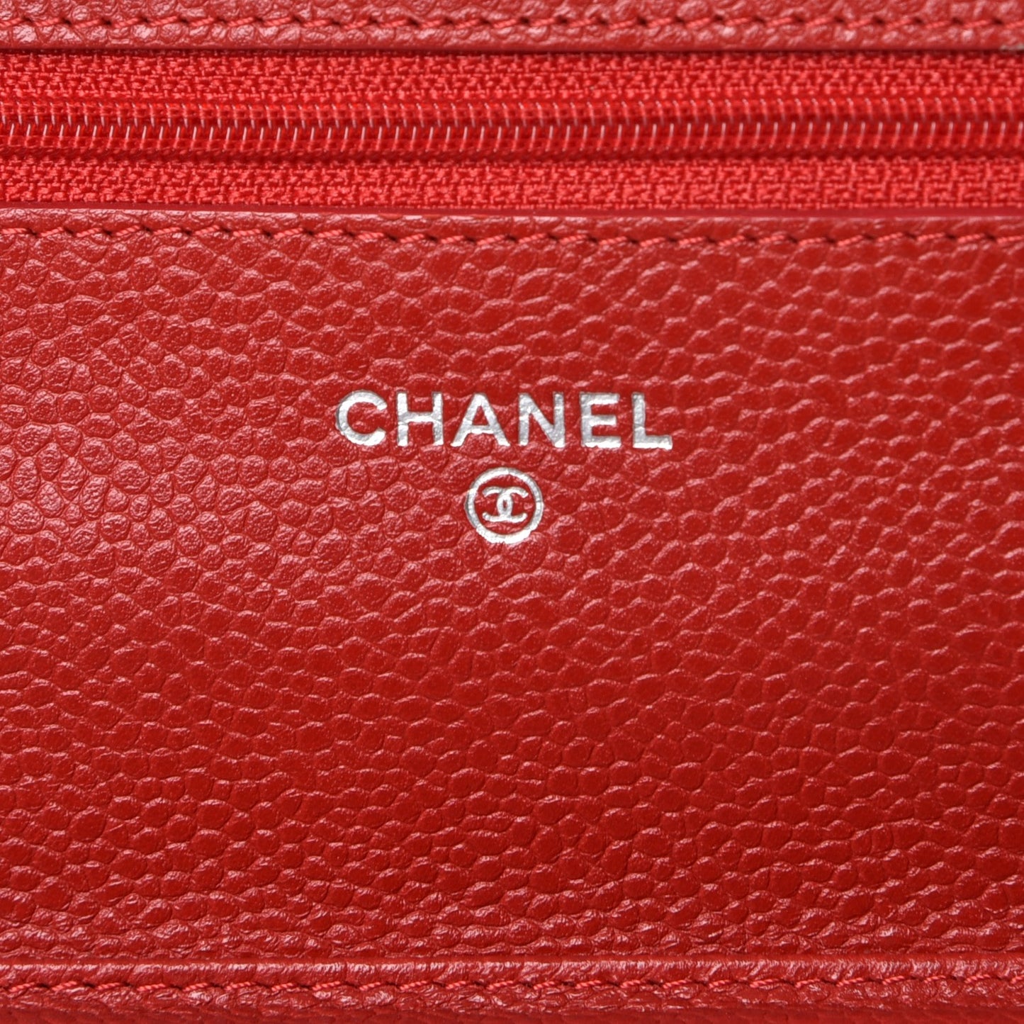 Caviar Quilted Wallet On Chain WOC Red