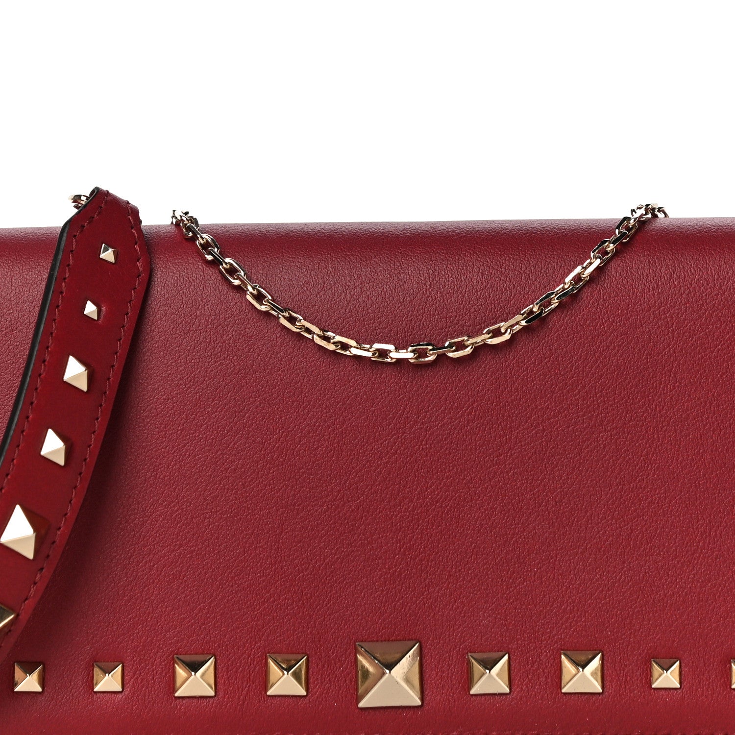 Valentino Garavani Vitello Rockstud Crossbody Wallet On Chain Rubino 6 of 9