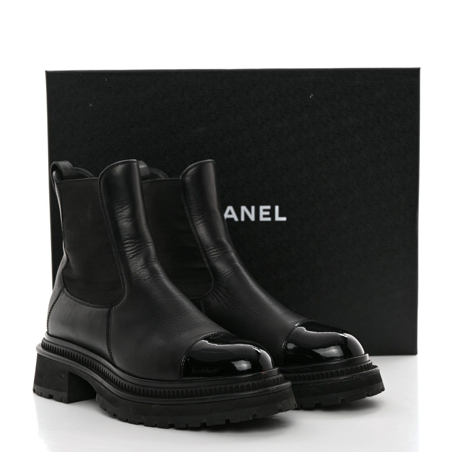 Crumpled Patent Cap Toe Ankle Boots 37.5 Black