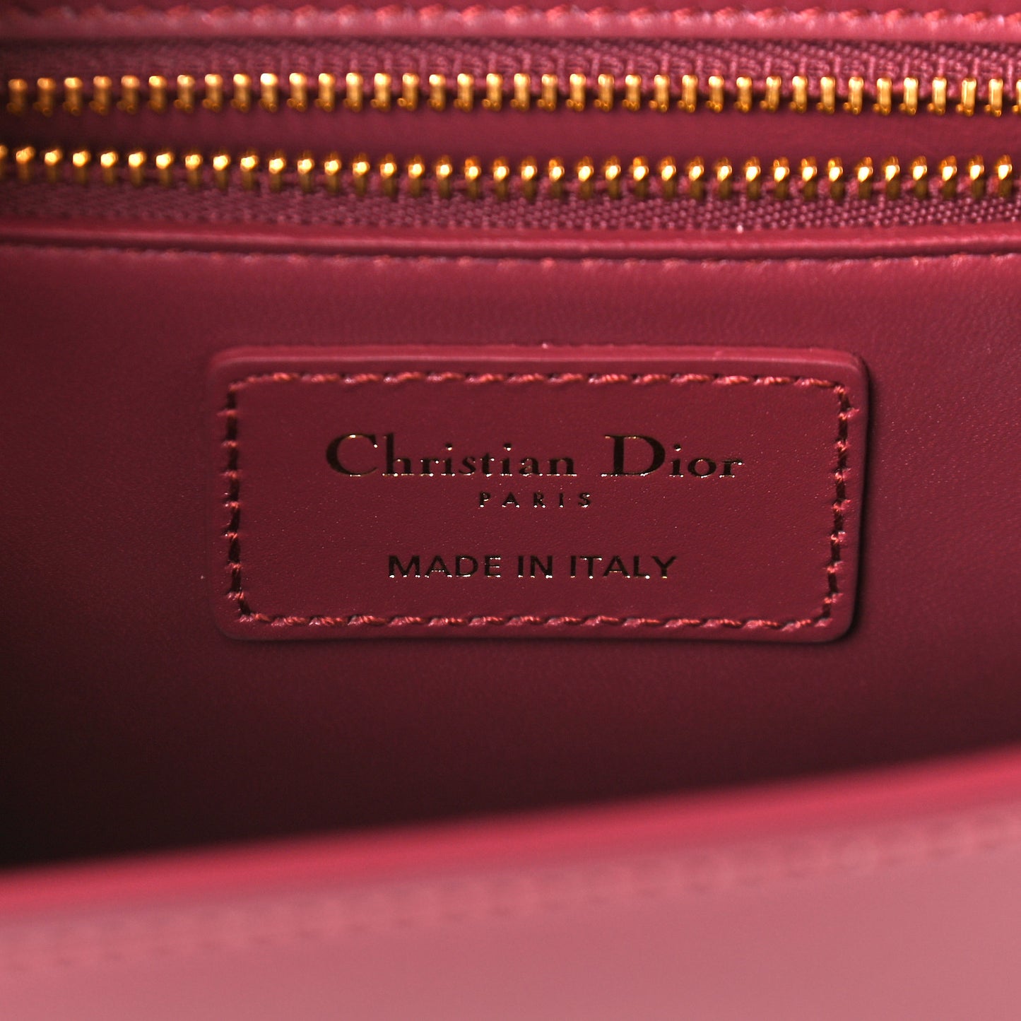Smooth Calfskin 30 Montaigne Flap Bag Fuchsia
