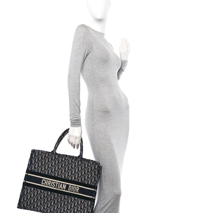 Christian Dior Oblique Large Book Tote Blue Multicolor 2 of 12