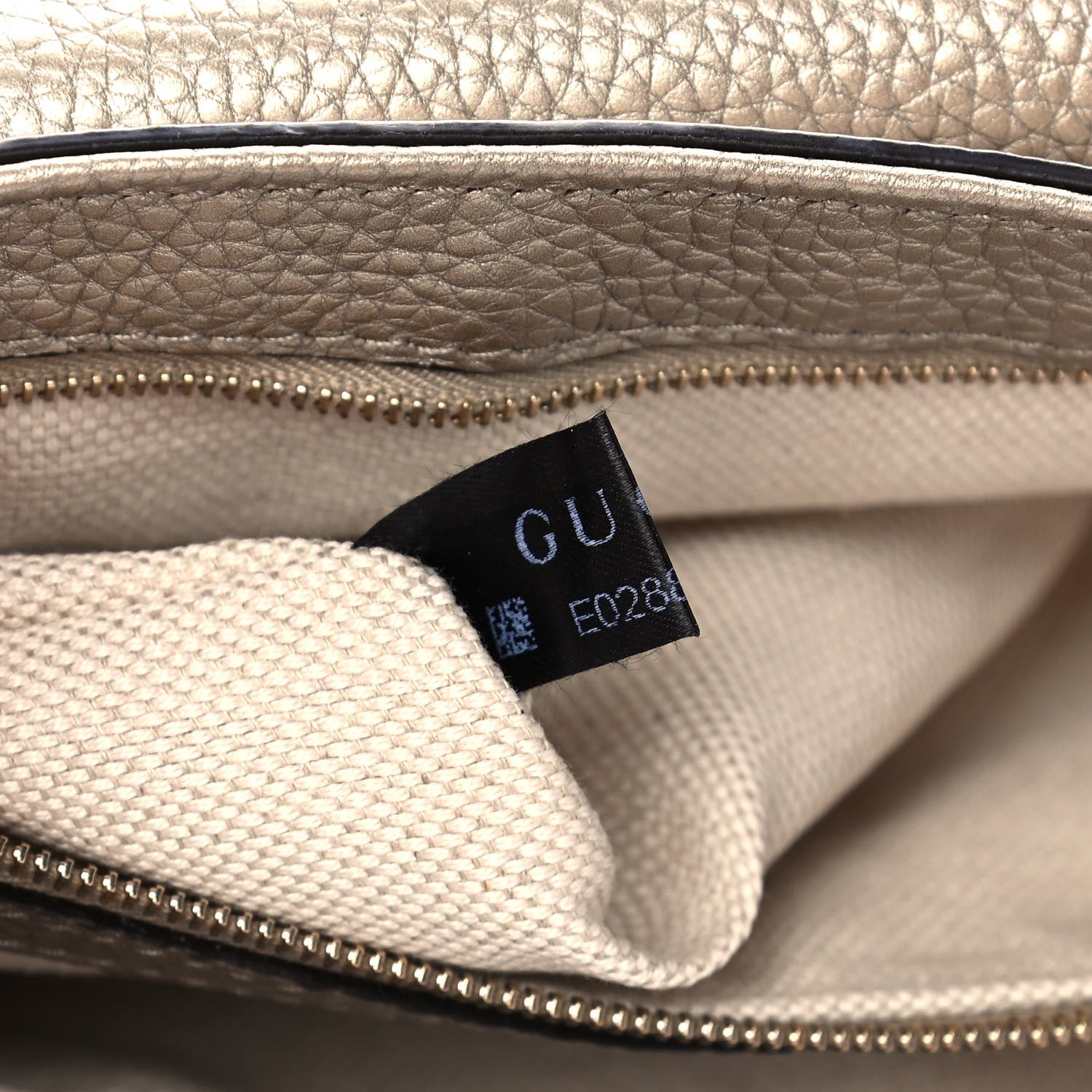 Gucci Metallic Pebbled Calfskin Medium Soho Flap Crossbody Golden Beige 8 of 11