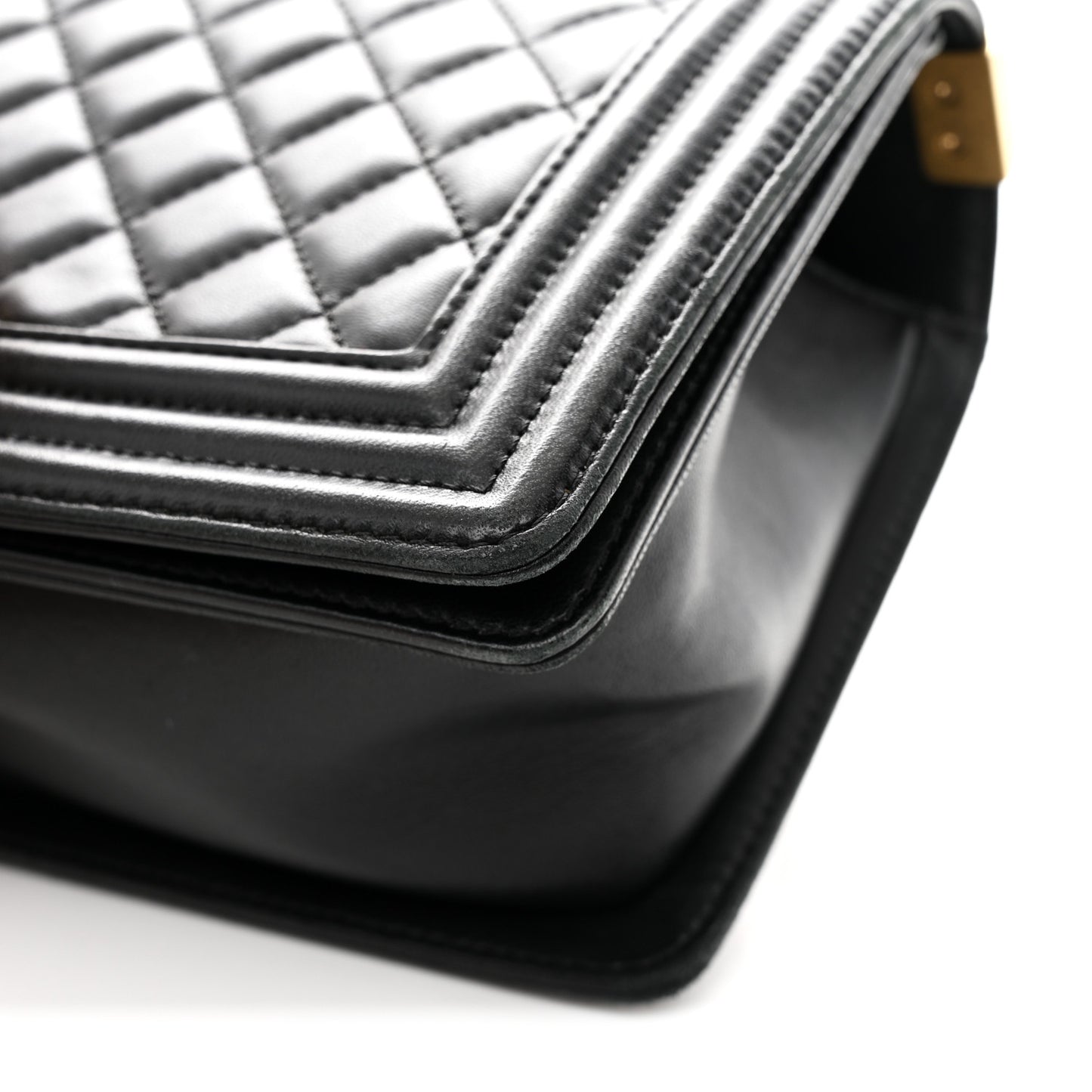 Lambskin Quilted Medium Boy Flap Black