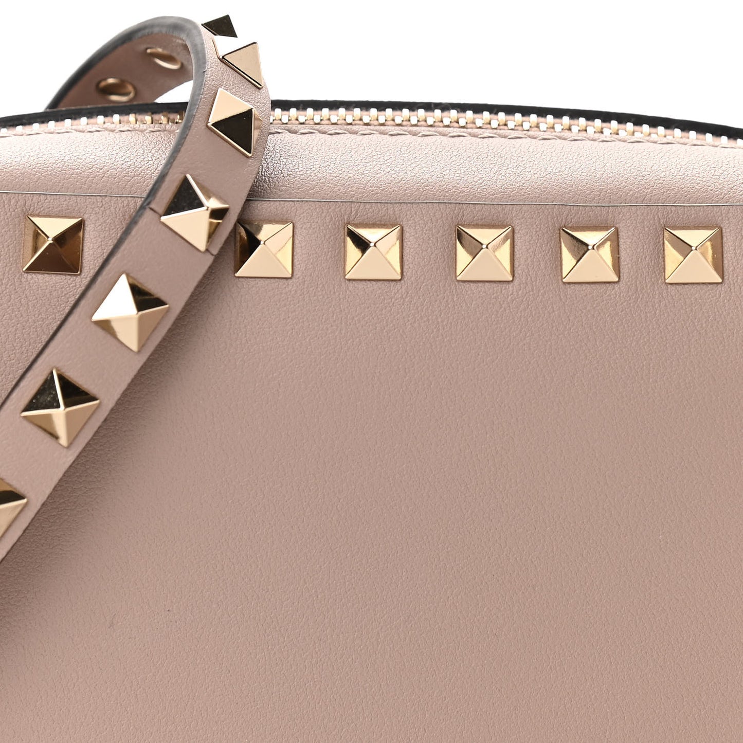 Calfskin Rockstud Camera Crossbody Bag Poudre