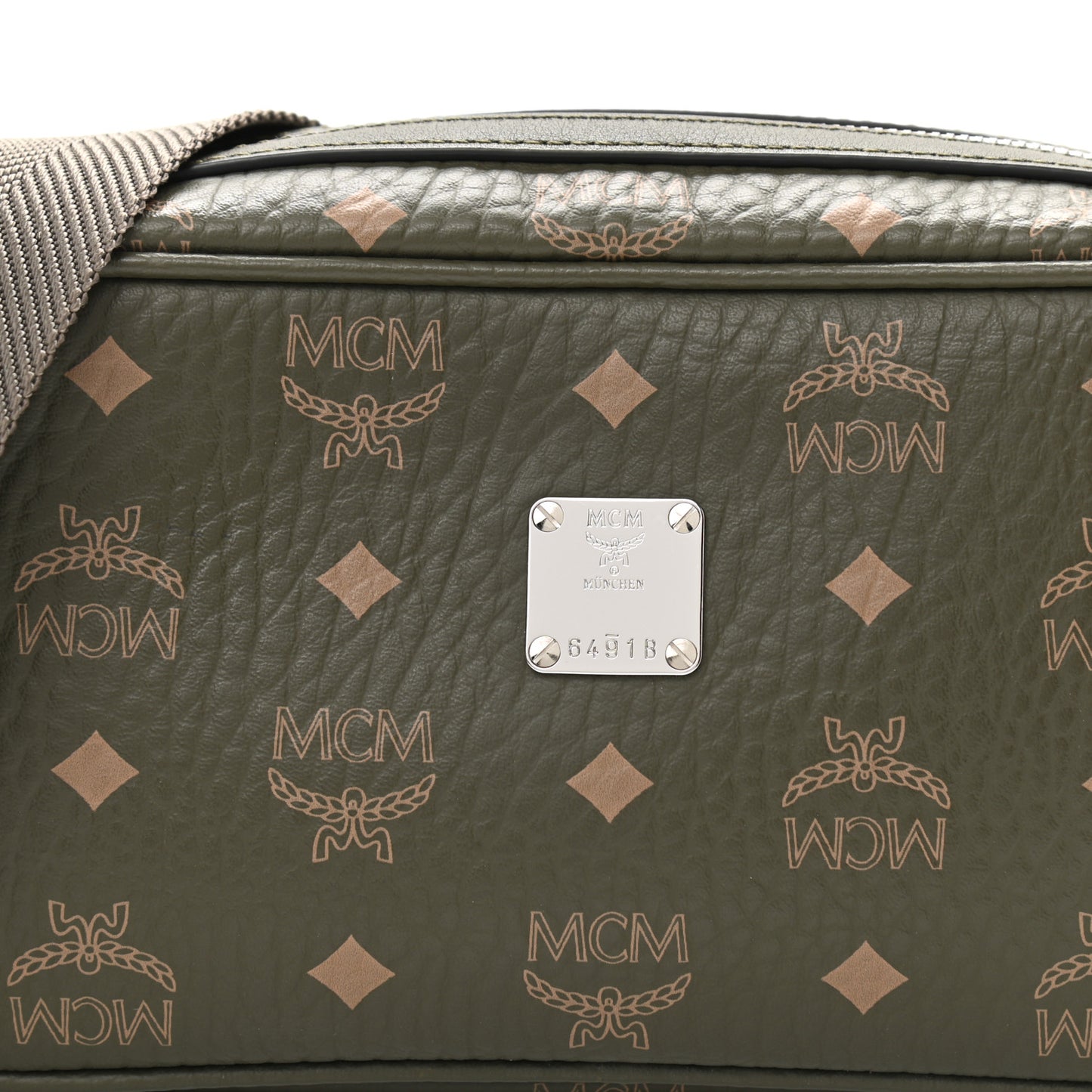 Visetos Wash Crossbody Sea Turtle