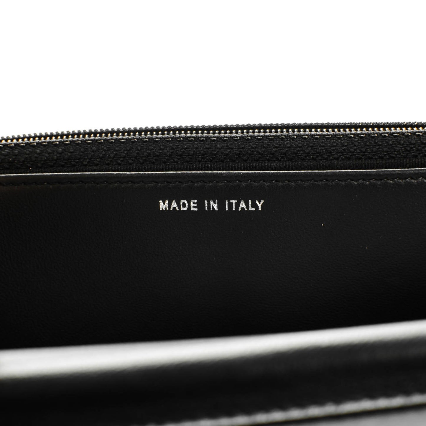 Calfskin Chevron Wallet On Chain WOC So Black