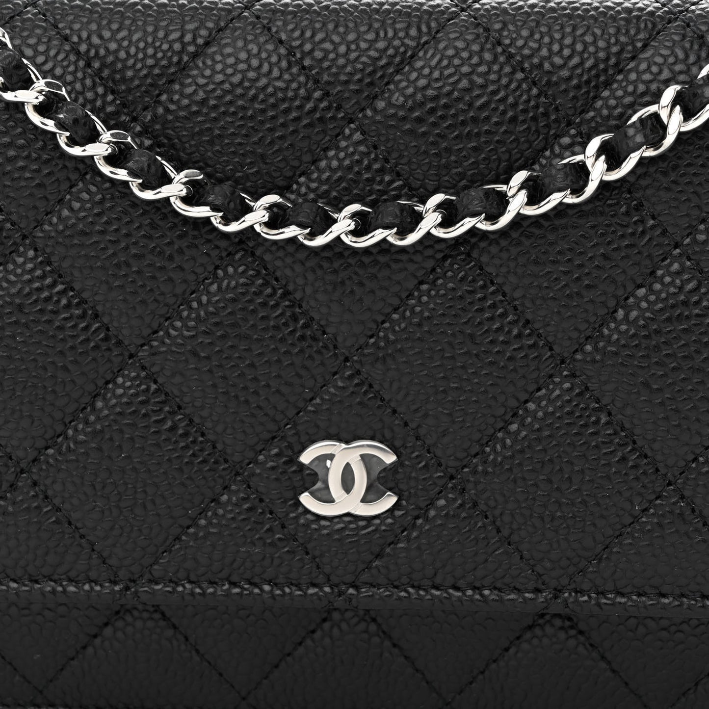 Caviar Quilted Wallet on Chain WOC Black