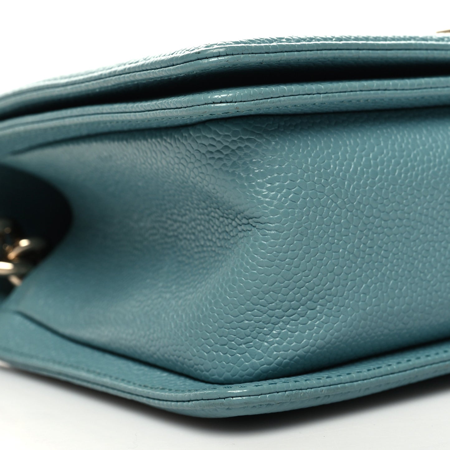 Caviar Quilted Medium Boy Flap Light Blue