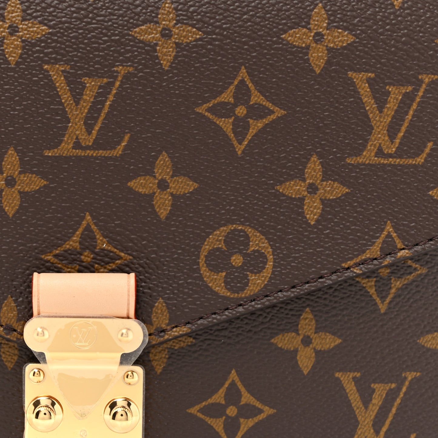 Monogram Pochette Metis