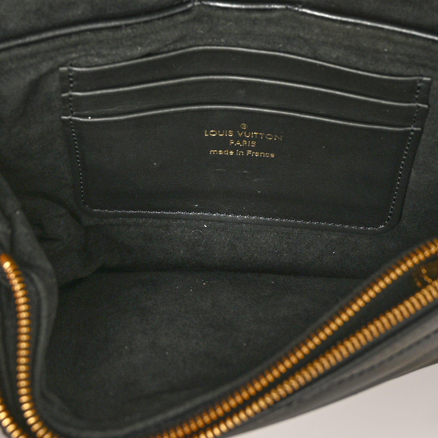 Calfskin New Wave Chain Pochette Black