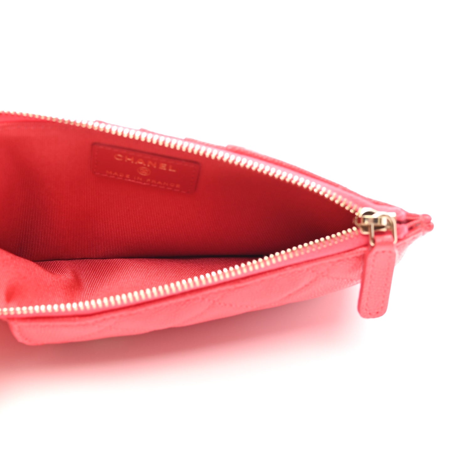 Caviar Quilted Classic iPhone Pouch Red