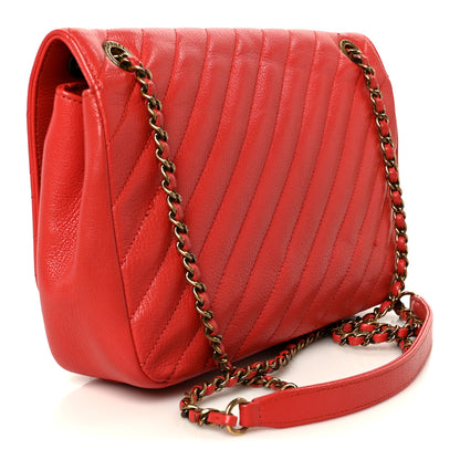 Chanel Shiny Goatskin Diagonal Quilted Medium Flap Red 3 of 11