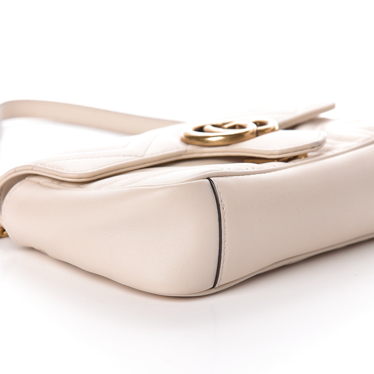 Calfskin Matelasse Mini GG Marmont Shoulder Bag White