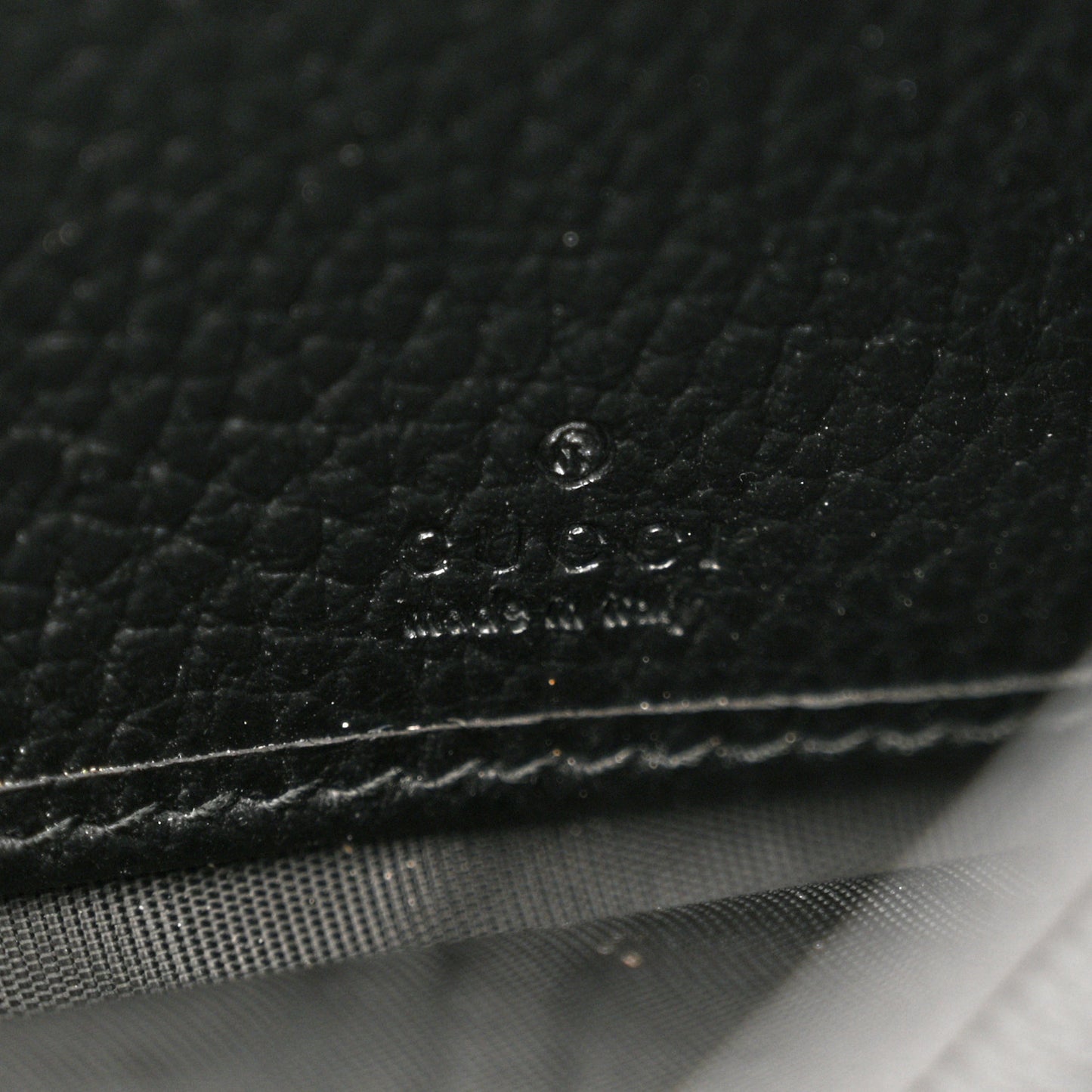 Dollar Calfskin GG Supreme Monogram Petite GG Marmont Wallet Chain Bag Black Beige Ebony