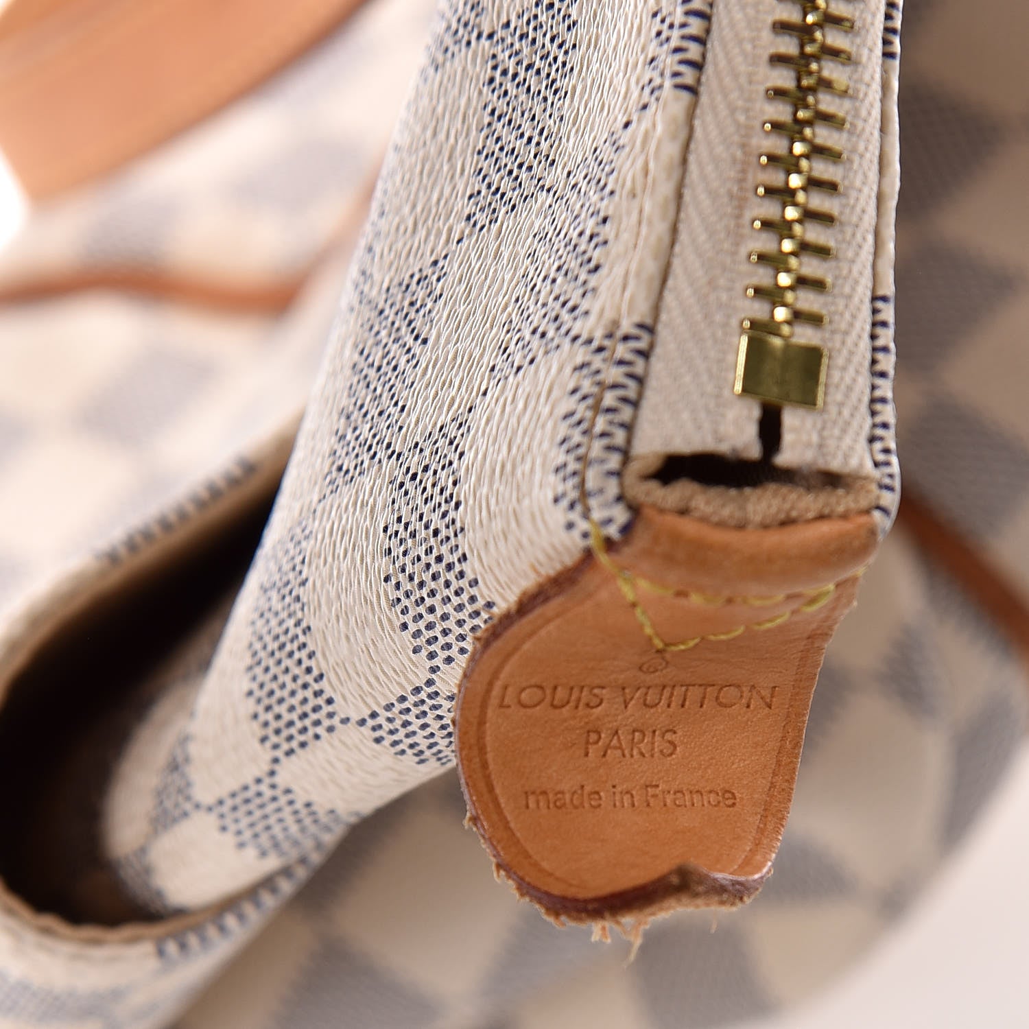 Louis Vuitton Damier Azur Totally GM 8 of 12