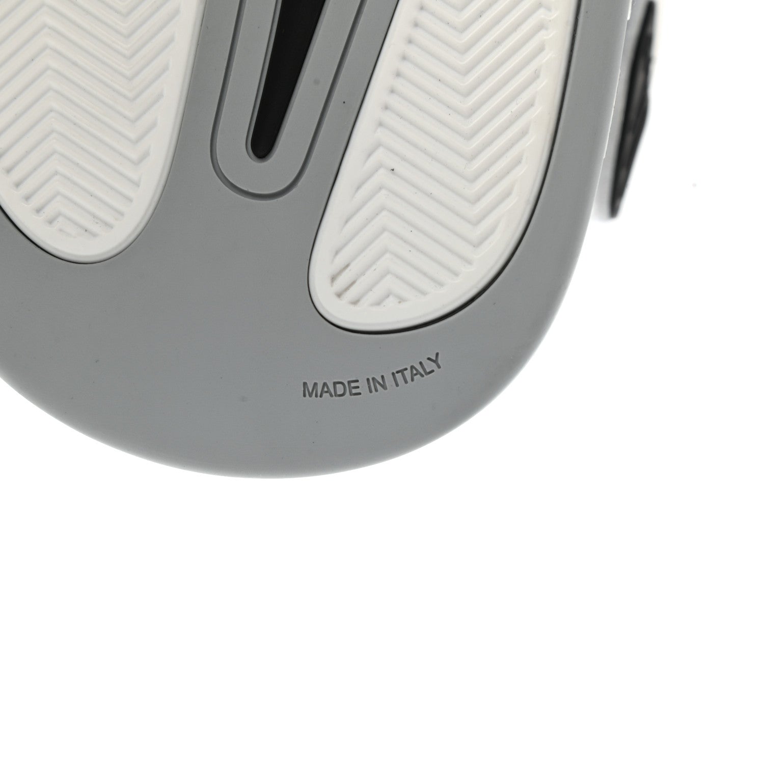 Louis Vuitton Calfskin Mens LV Trainer 2 Sneaker 11 White 7 of 9