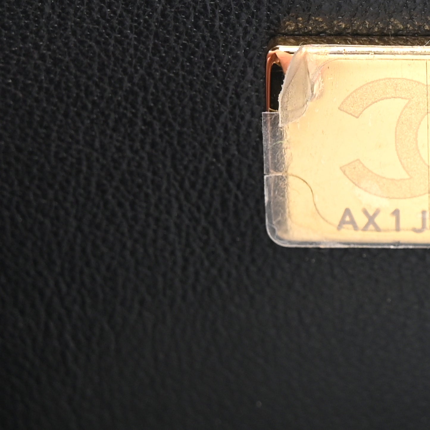 Caviar Quilted Small Pick Me Up Vanity Case Black