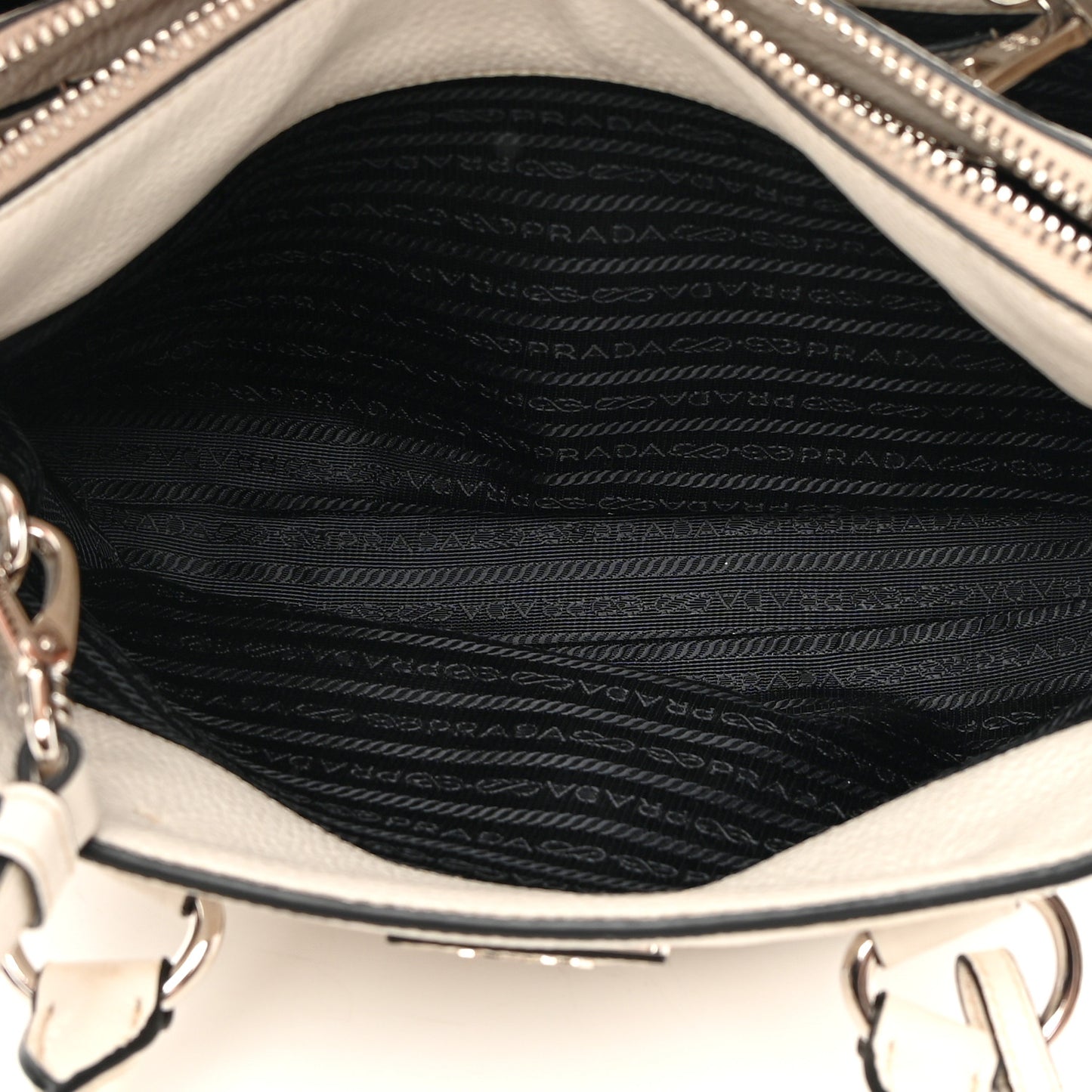 Vitello Daino Shopping Tote Talco