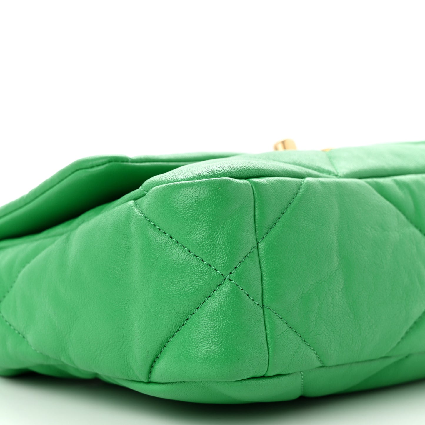 Lambskin Quilted Medium Chanel 19 Flap Green