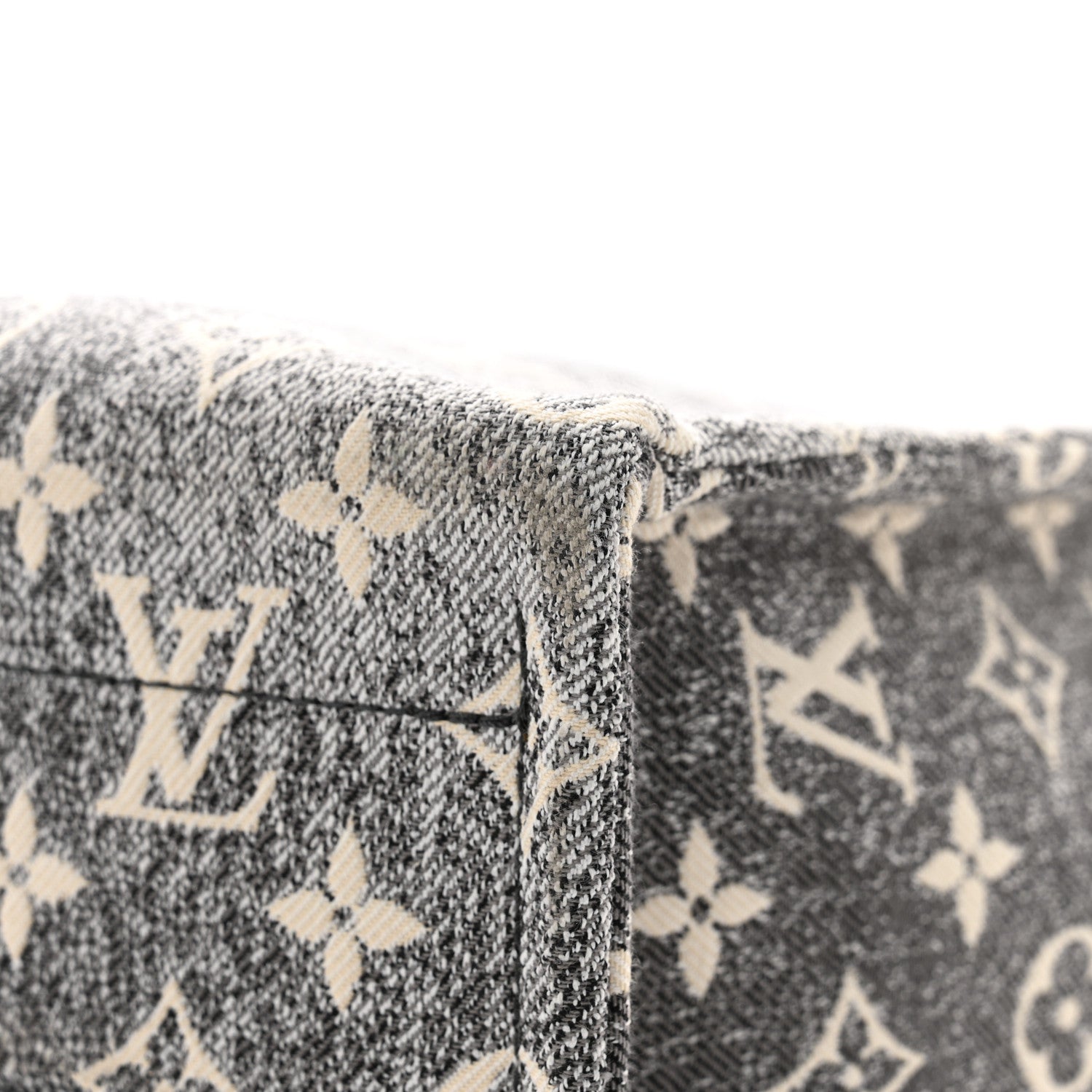 Louis Vuitton Monogram Jacquard Denim Onthego MM Bleu 9 of 10