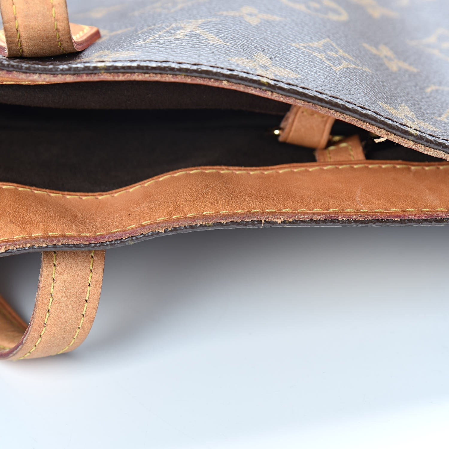 Louis Vuitton Monogram Wilshire GM 17 of 21