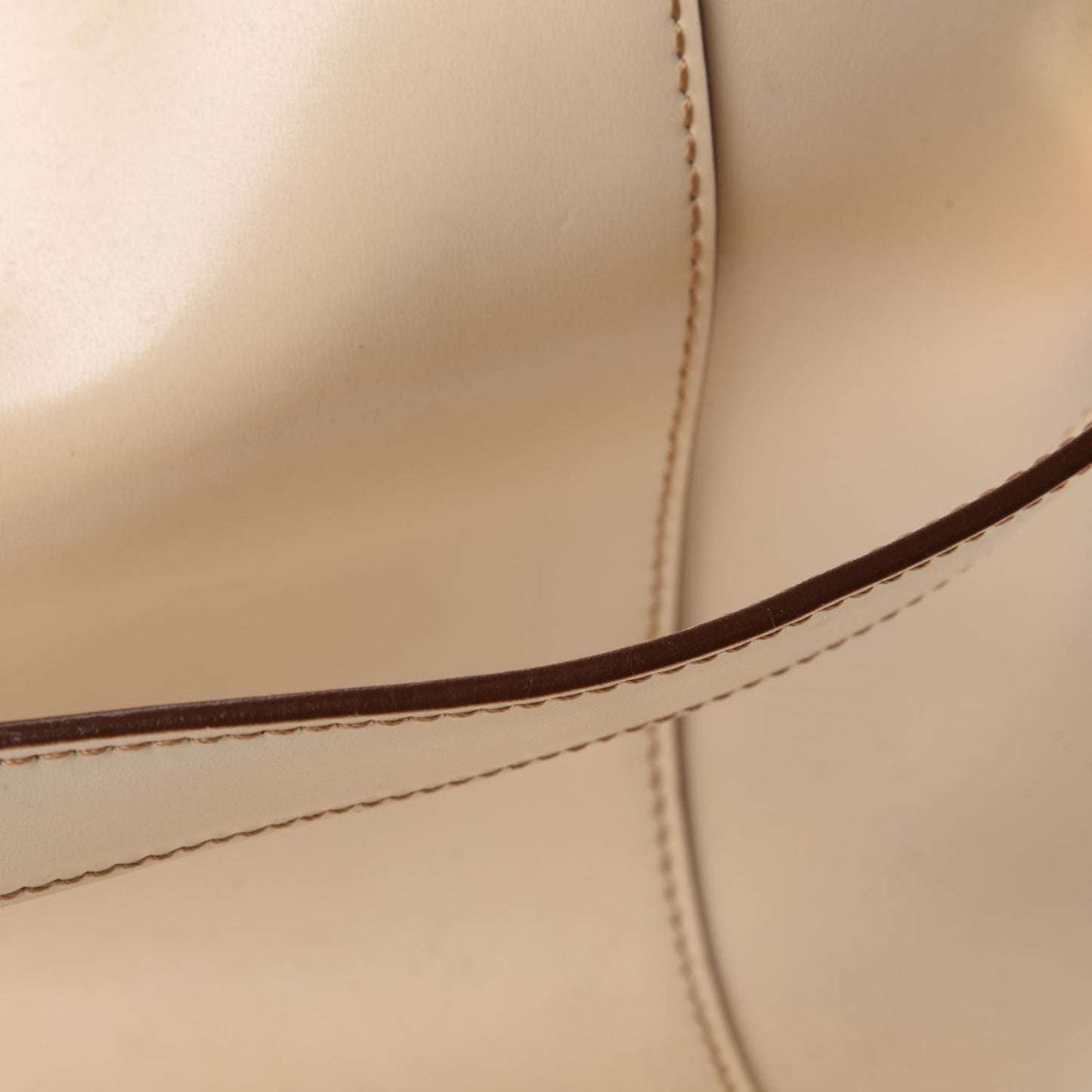 Shiny Lord Calfskin Large Antigona Beige