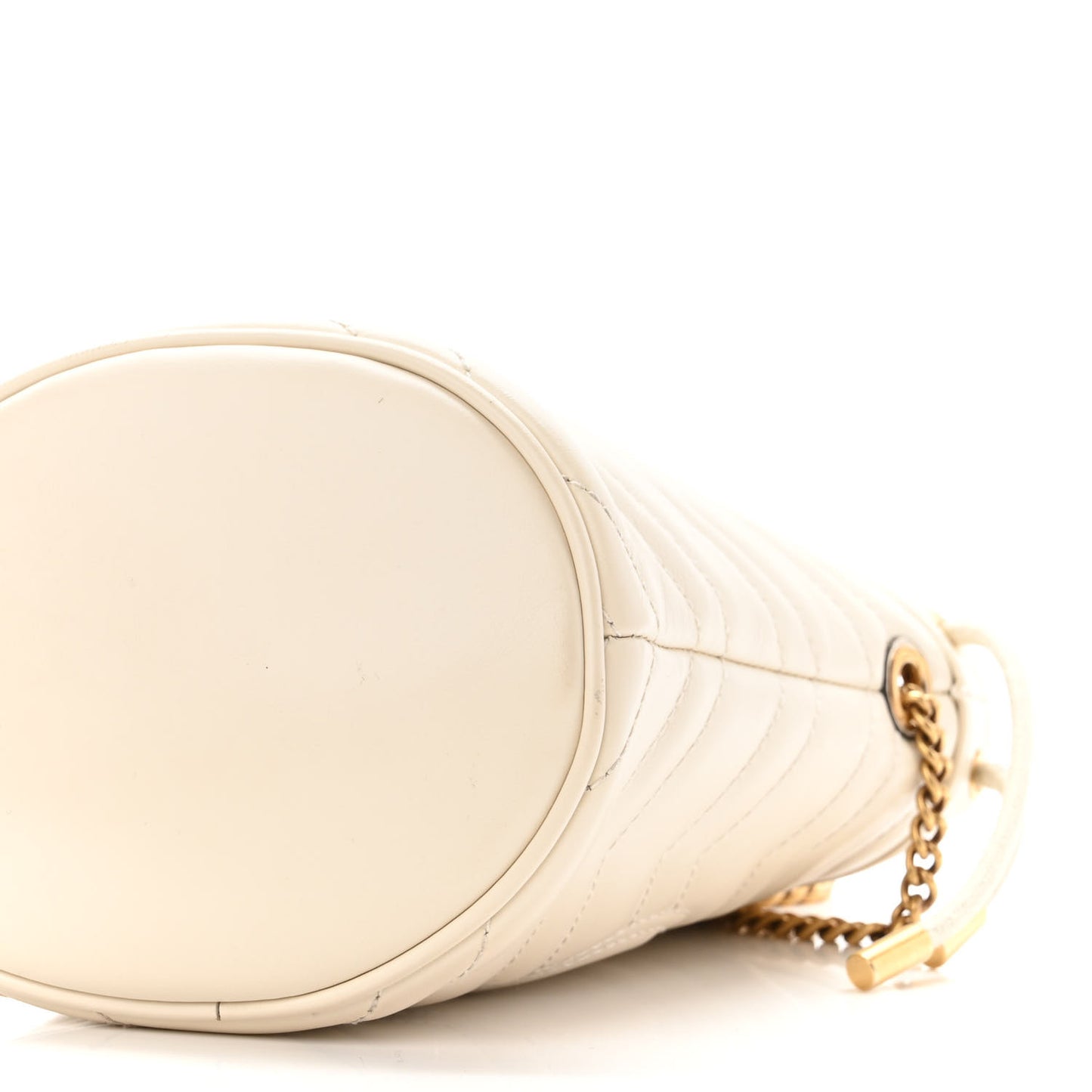 Calfskin Matelasse Mini GG Marmont 2.0 Bucket Bag White